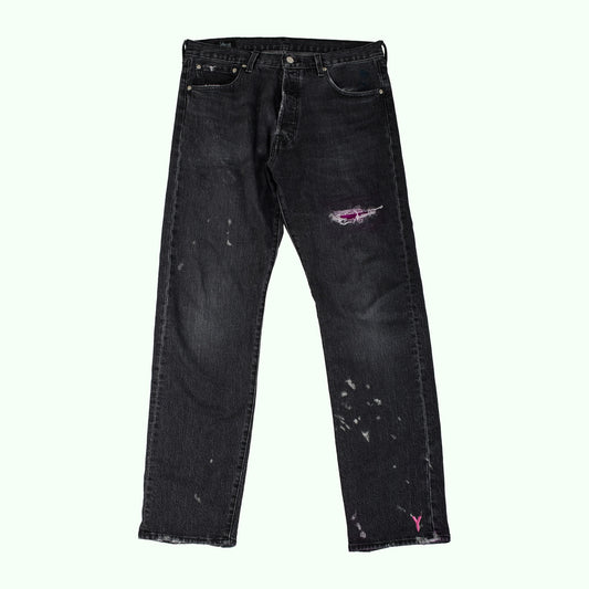 2/244 Leather Repair & Paint Splatter